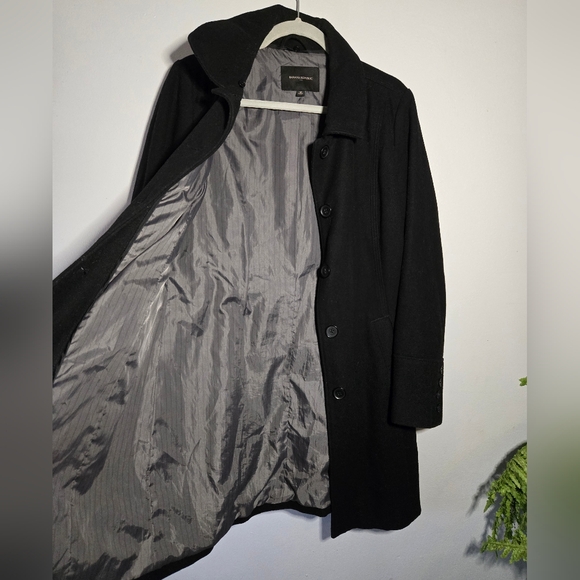 Banana Republic Wool Blend Peacoat – Black – Size Medium - Picture 6 of 10